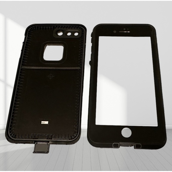 Lifeproof FRĒ iPhone 7 Plus case - Picture 3 of 8